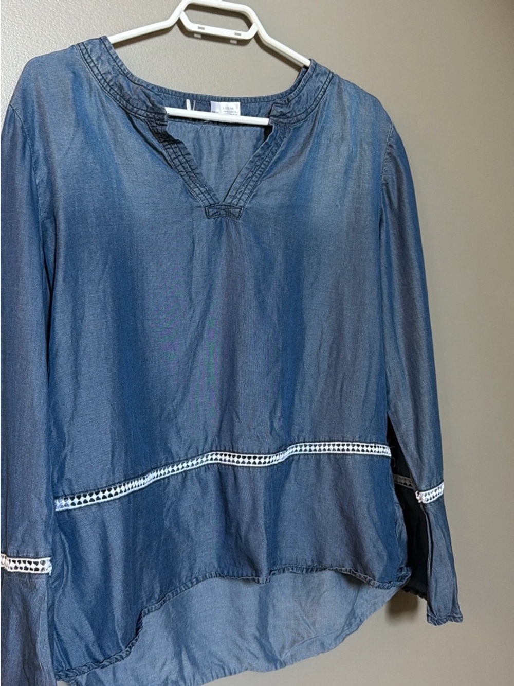 Beautiful Jean boho top.